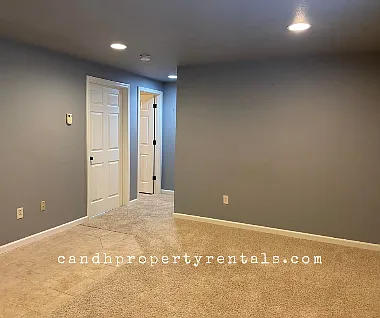 1650 Inverness Dr #12 — Photo 21