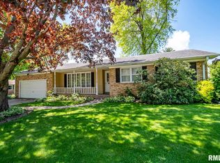 3529 49th St, Moline, IL 61265
