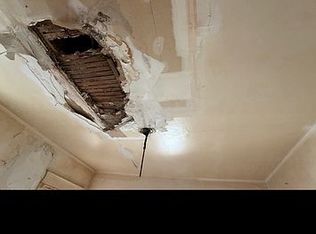 2517 Crescent Ave, Saint Louis, MO 63121