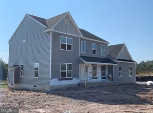 002 S County Line Rd, Telford, PA 18969