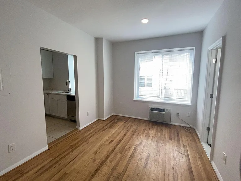 2714 Quarry Rd NW #104 — Photo 2