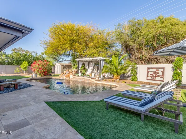 9515 N 47TH Street, Phoenix, AZ 85028