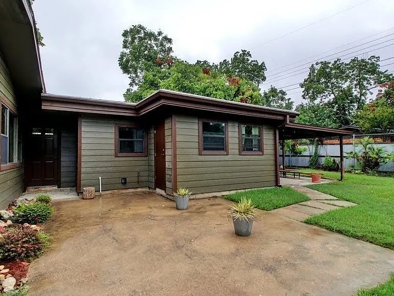 1400 Larkwood Dr — Photo 47