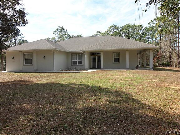 3rd image of 4832 N Elm Dr