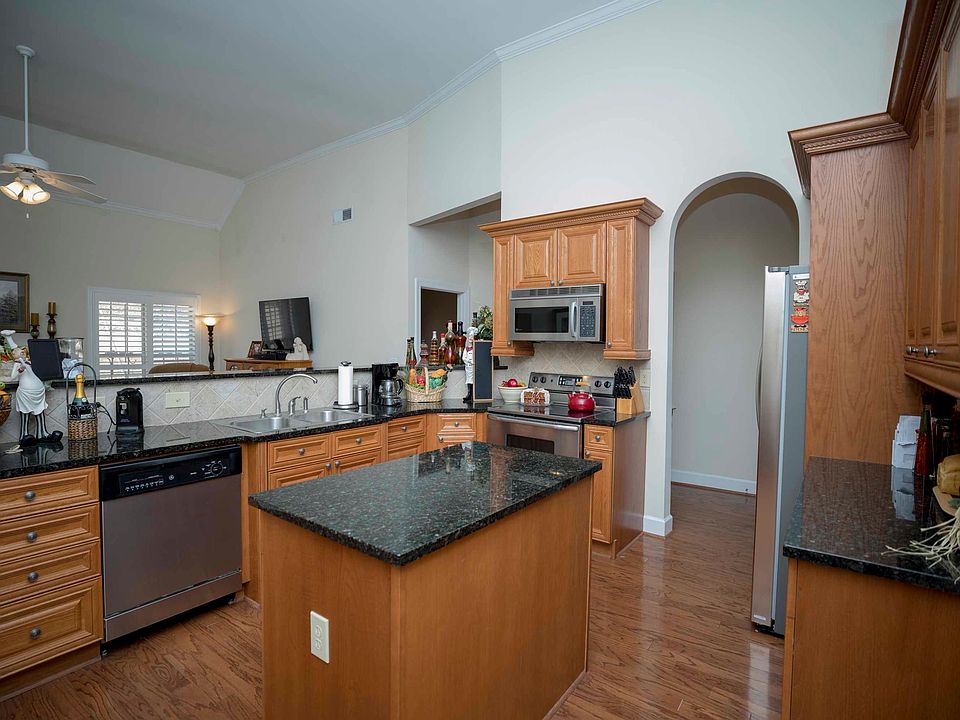 1st image of 566 Park Lake Ln