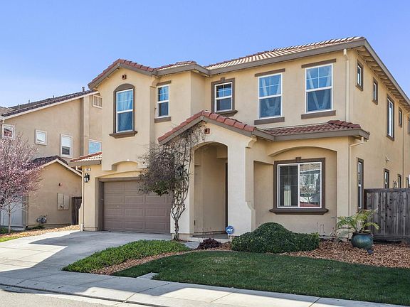 2nd image of 607 Guild Road