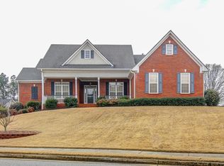 2875 Meadow Gate Way, Loganville, GA 30052