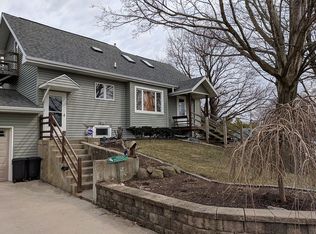 634 E Lincolnway Rd, Morrison, IL 61270