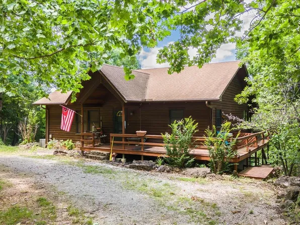 312 Shadow Oak Ln, Mammoth Spring, AR 72554
