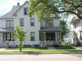 210 S 4th St, Mankato, MN 56001