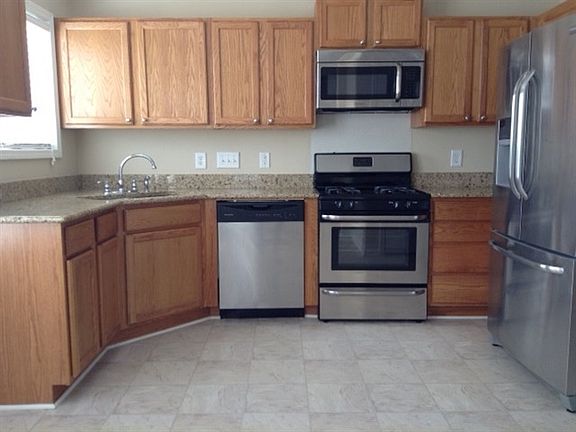5th image of 10434 Planters View Dr