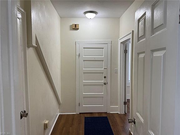 2nd image of 431 Appomattox St #1