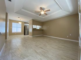 1117 Swallow Ave, McAllen, TX