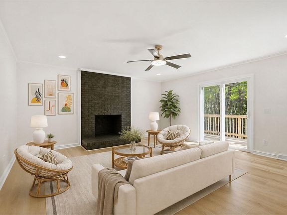 5th image of 8 Overlook Ct
