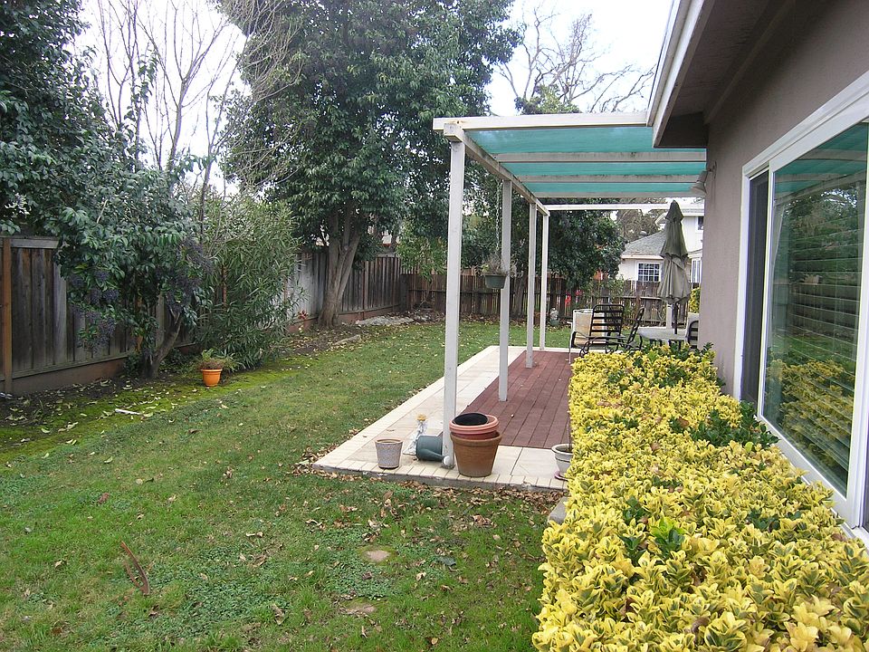 2nd image of 155 Adria Dr