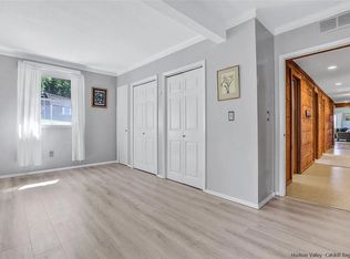 699 N Ohioville Rd, New Paltz, NY 12561