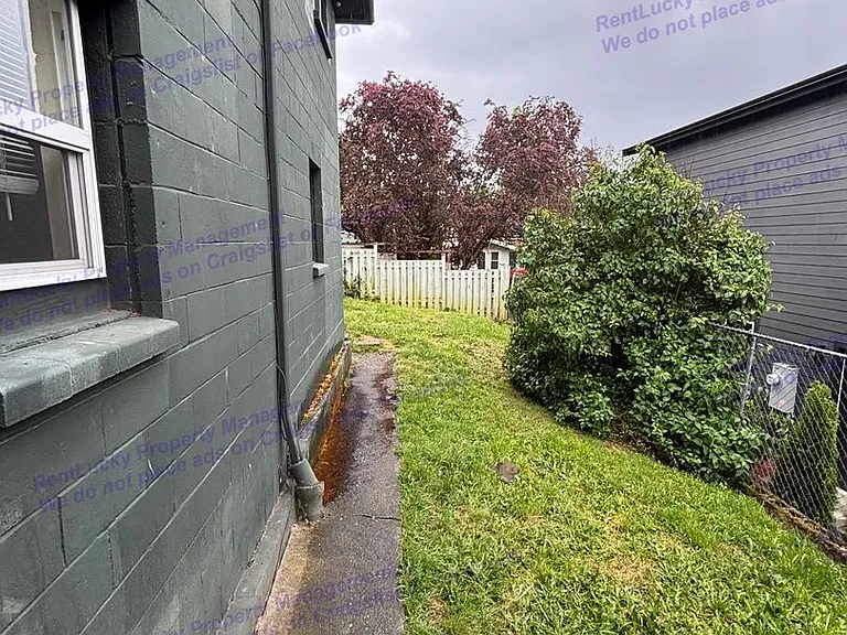 4729 S Findlay St — Photo 32