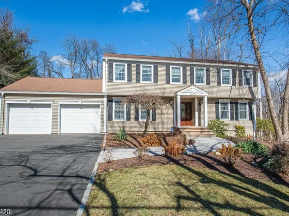 63 Trommel Dr, Mahwah Twp., NJ 07430