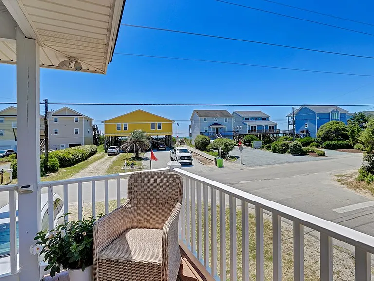1027 S Shore Dr #A — Photo 29