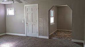 3rd image of 963 W Elmwood Dr