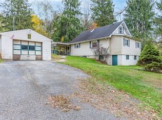 520 Farneth Rd, New Kensington, PA 15068