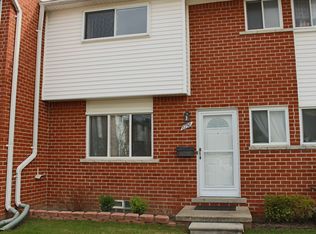 8758 Sterling, Center Line, MI 48015