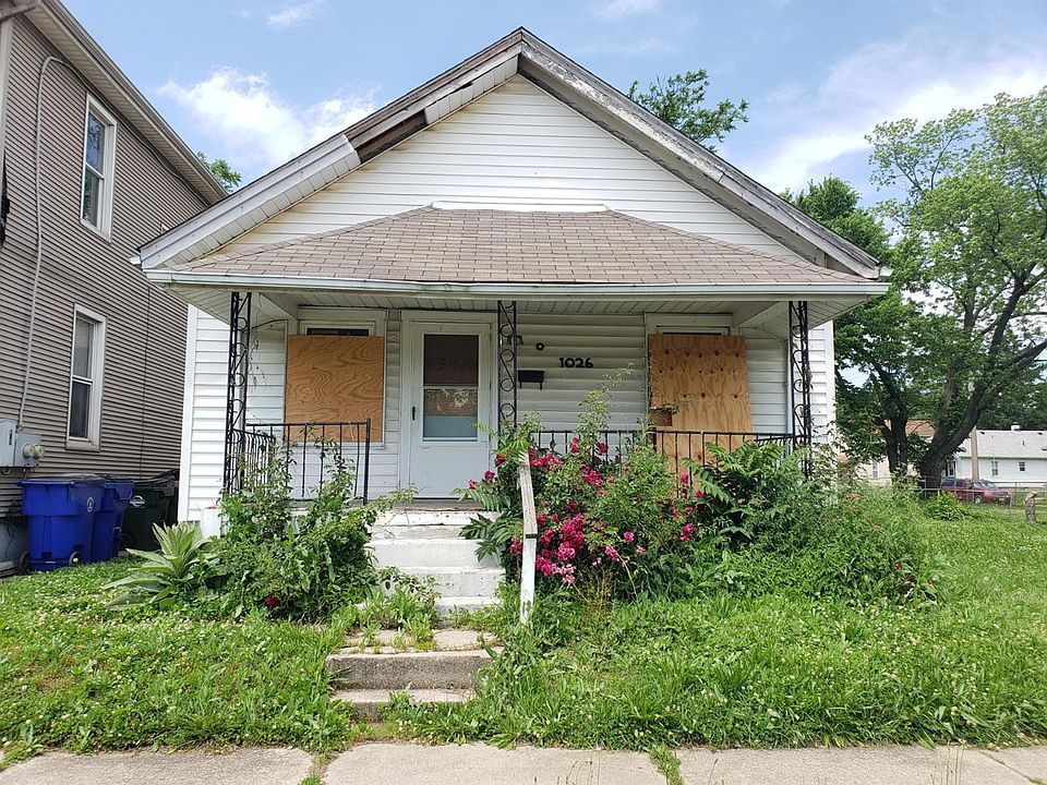 1st image of 1026 Hensley Ave