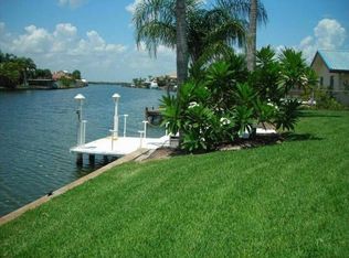 132 Saint Croix Ave, Cocoa Beach, FL 32931