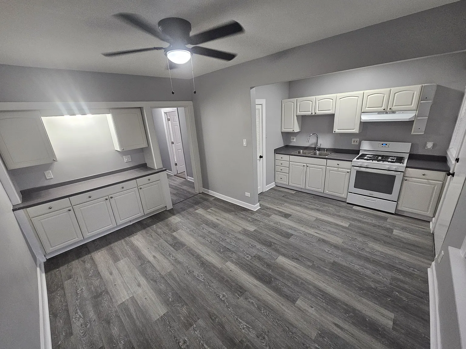 2 bed, $1,900 — Photo 1