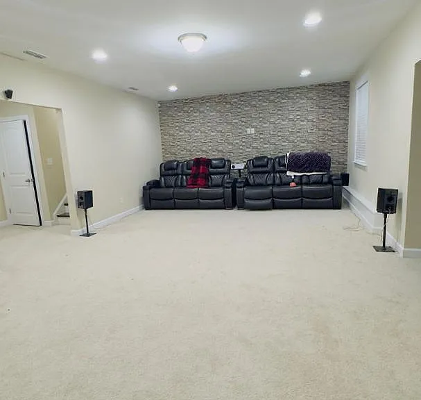 144 Mystwood Hollow Cir — Photo 26