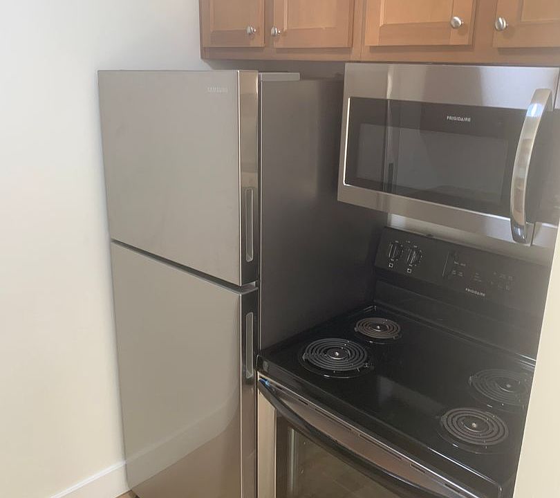 1st image of 323 S Grant St #931920249