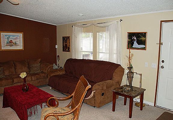 4th image of 1531 Barkwood Ln