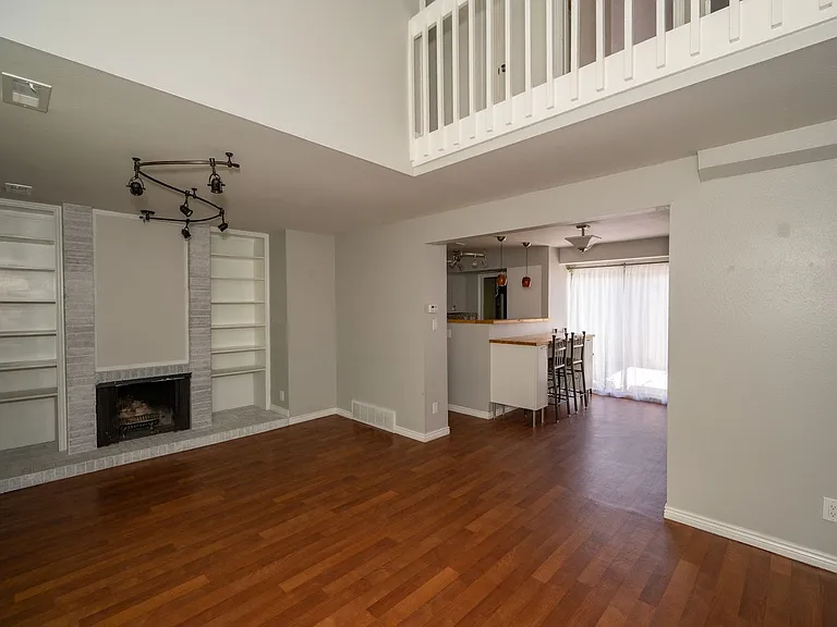 5407 S Willow Ln — Photo 12