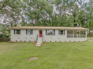 3704 Biscayne Hills Dr, Northport, AL 35473