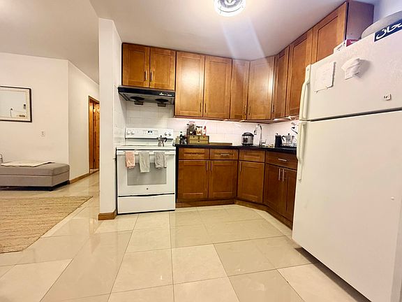5th image of 26 Varick St Floor 2