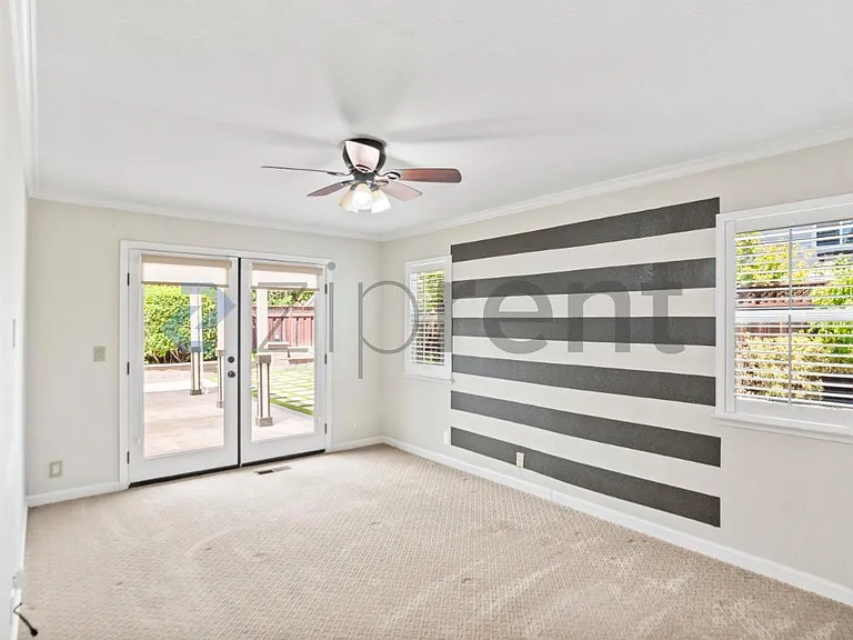 2969 Martin Ave — Photo 18
