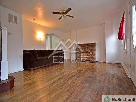 4th image of 5125 Queensberry Ave