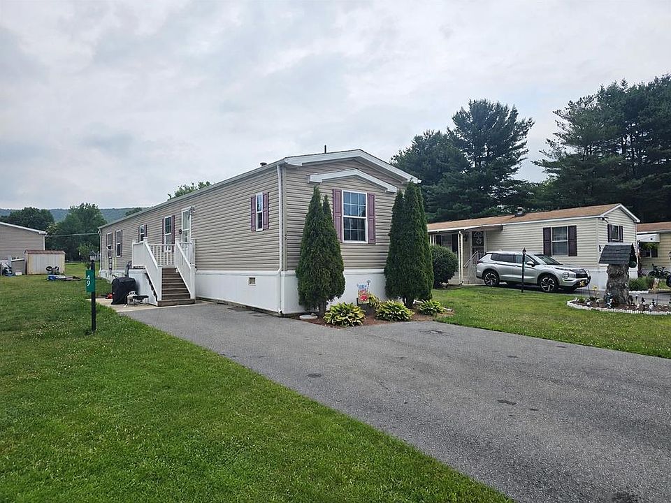 1st image of 49 Ritzcraft Dr