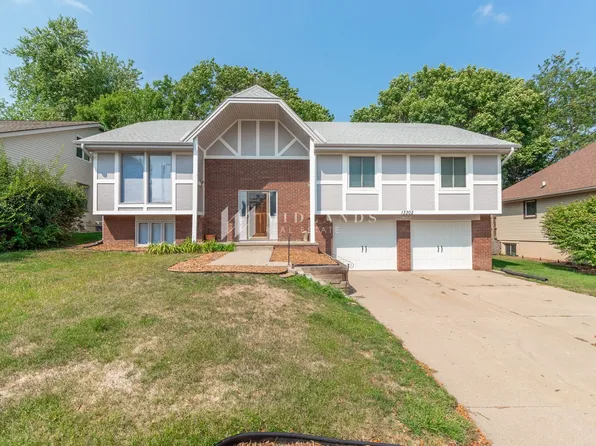 13302 S 26th Ave, Bellevue, NE 68123