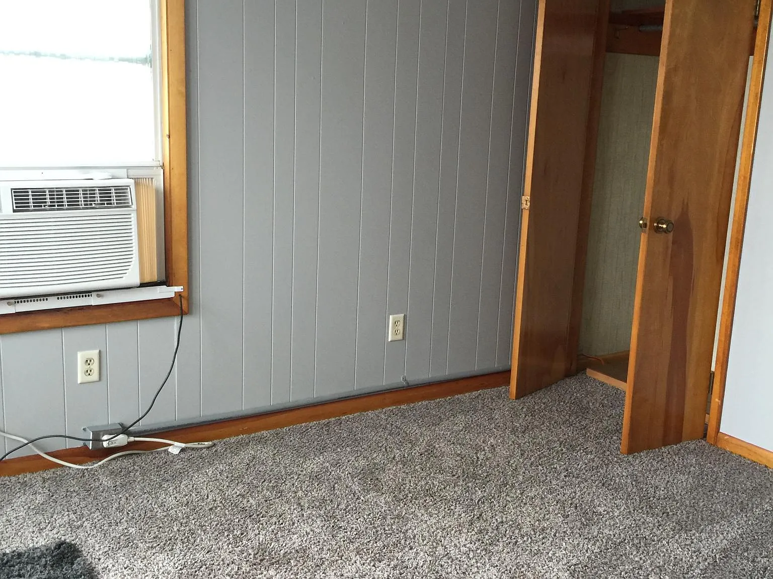 2 bed, 1100 sqft, $1,200 — Photo 3