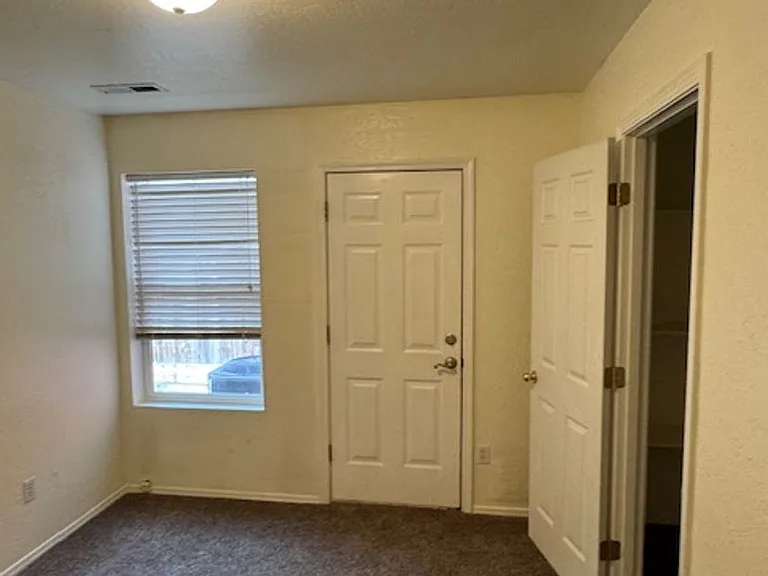 118 N Shasta Ave — Photo 16