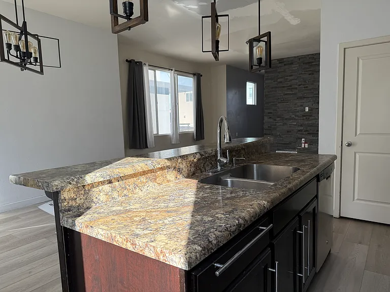 12722 S Rodwell Ct — Photo 6