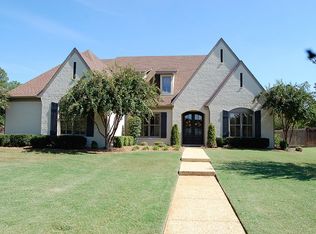 884 Dogwood Dr, Tupelo, MS 38801
