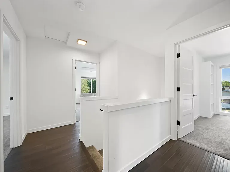 6509 SE 62nd Ave — Photo 16