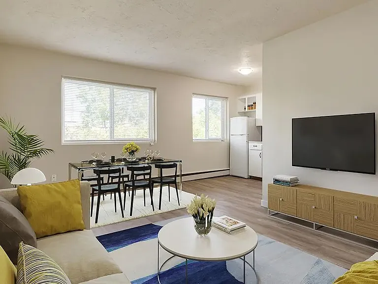10960 105th St W — Photo 2