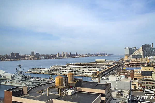 Sold by Halstead Real Estate | media 5