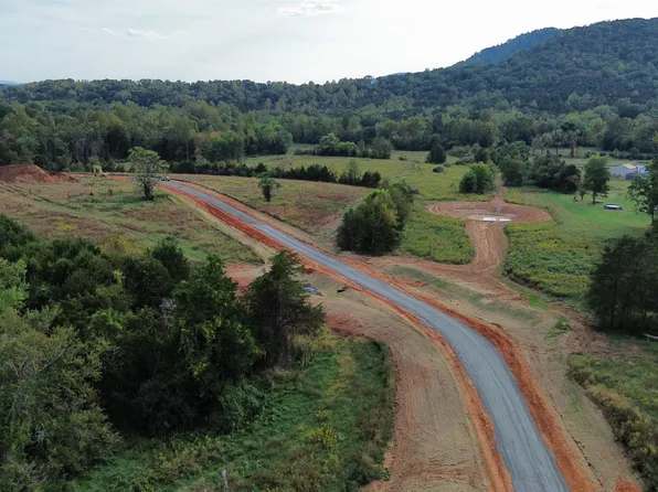 2 Evelyns Way, Stanardsville, VA 22973