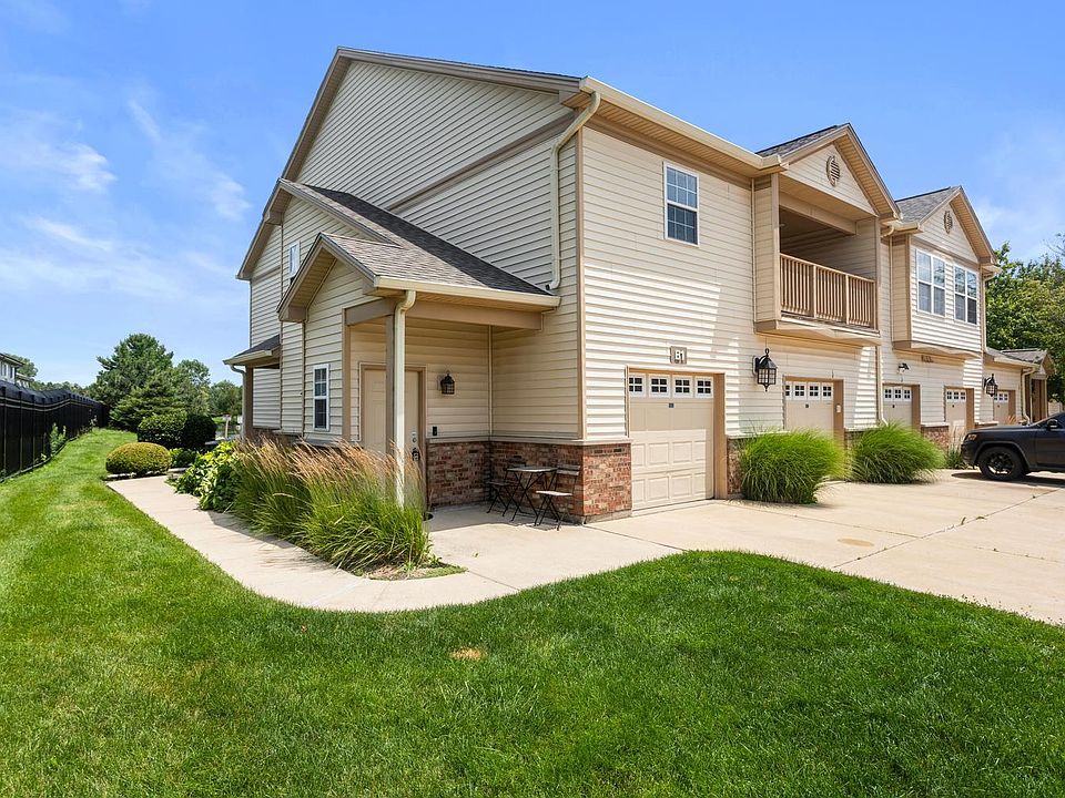 1st image of 3752 Thornhill Cir #3752