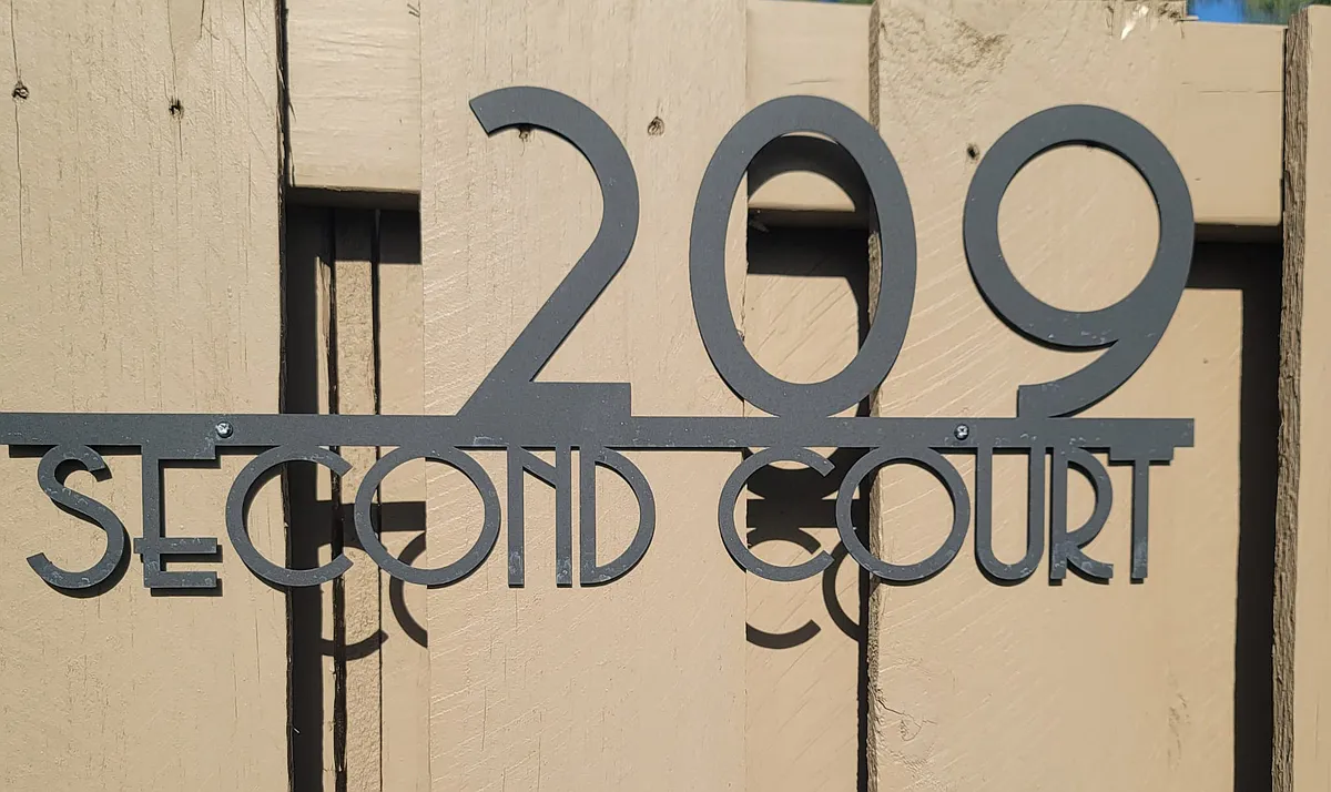 Welcome home! - 209 2nd Ct