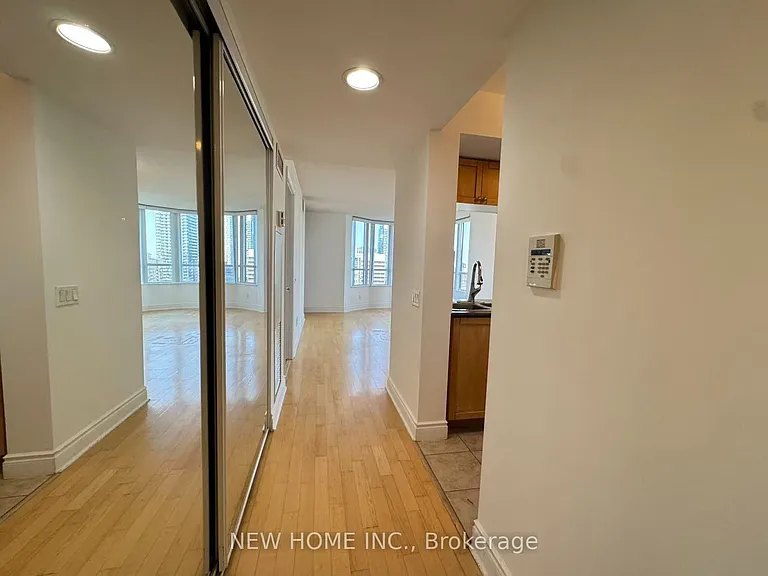 15 Northtown Way #1627 — Photo 13